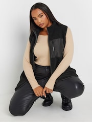 Yours Curve Black Borg Nylon Pocket Gilet - Image 2 of 4