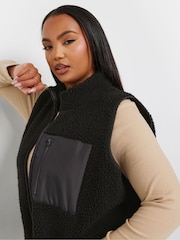 Yours Curve Black Borg Nylon Pocket Gilet - Image 4 of 4