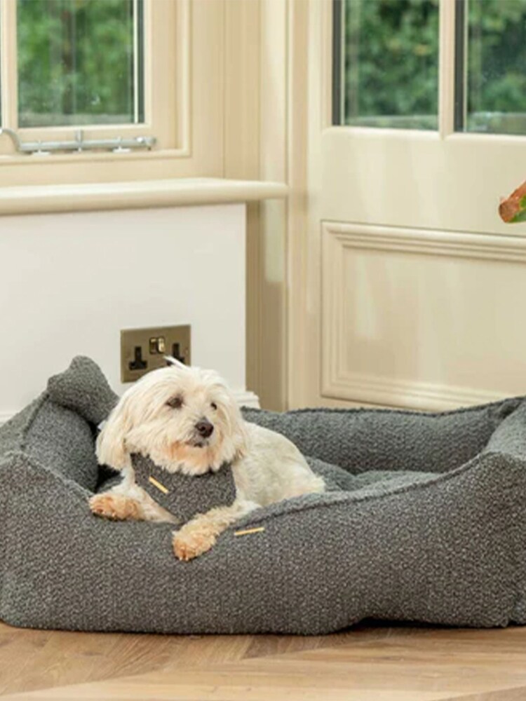 Lords and Labradors Grey Bouclé Box Dog Bed - Image 1 of 4