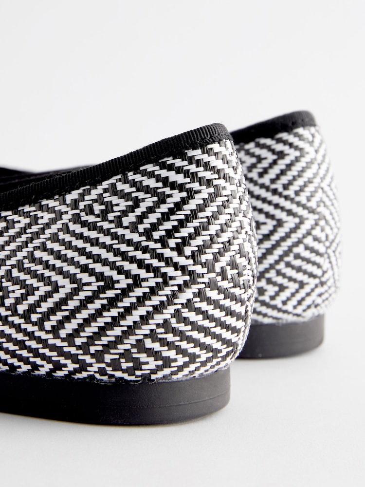 Black/White Extra Wide Fit Forever Comfort® Ballerinas Shoes - Image 3 of 5