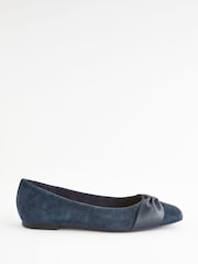 Mornarica - Usnjene balerinke s kvadratno konico in pentljo Forever Comfort® - Slika 2 iz 6