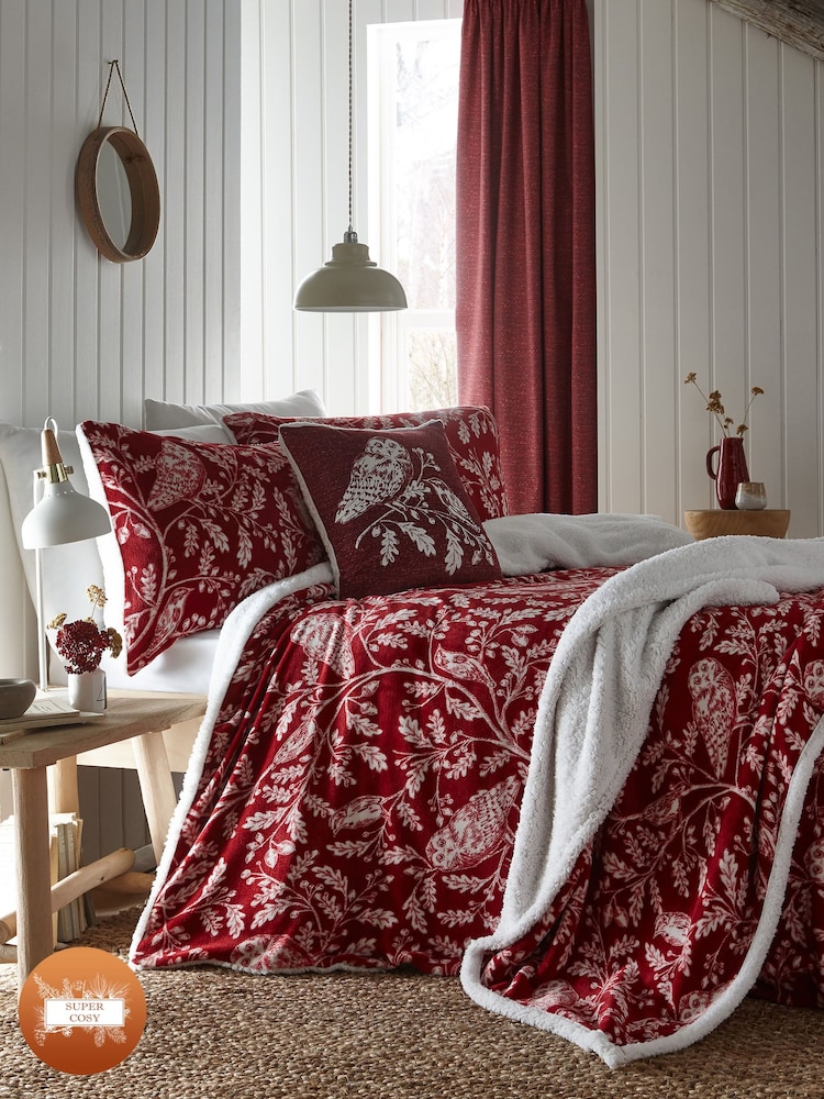Dreams & Drapes Red Christmas Woodland Owls Plush Fleece Duvet Cover Set - Image 2 of 4