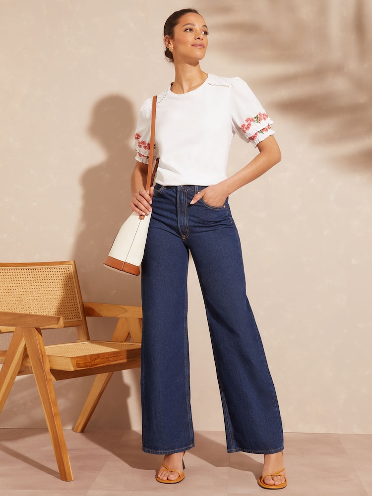 Love & Roses White Embroidered Shortss Puff Sleeve Jersey T-Shirt - Image 4 of 4