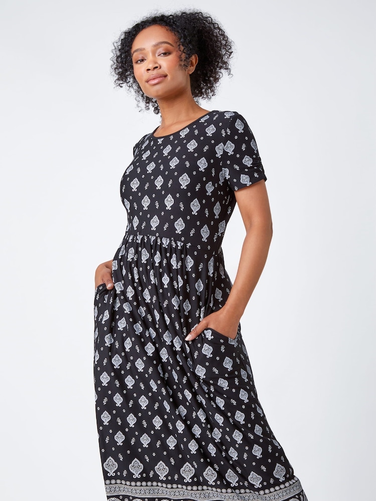 Roman Black Petite Border Print Stretch Midi Dress - Image 1 of 5