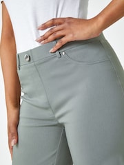 Roman Hunter Green Petite Turned Hem Stretch Shorts - Image 5 of 5