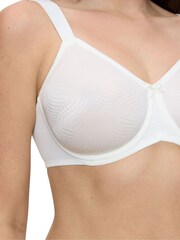 Triumph Essential Minimizer Bra - Image 3 of 5