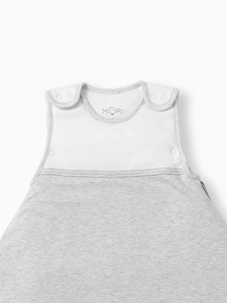 MORI White Cotton and Bamboo 0.5 Tog Travel Sleeping Bag - Image 7 of 7