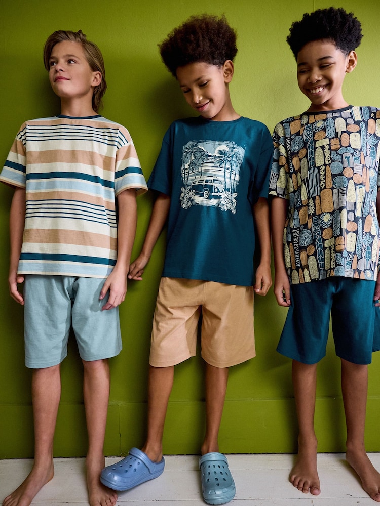 Marineblau/Kamelbraun mit Palmen - 100% Baumwolle, kurzer Pyjama, 3 Pack (6-16Jahre) - Bild 1 von 8 Marineblau/Kamelbraun mit Palmen - 100% Baumwolle, kurzer Pyjama, 3 Pack (6-16Jahre) - Bild 1 von 8