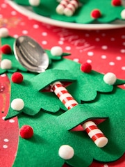 Set of 4 Green Christmas Tree Cutlery Pouch - Image 2 of 3