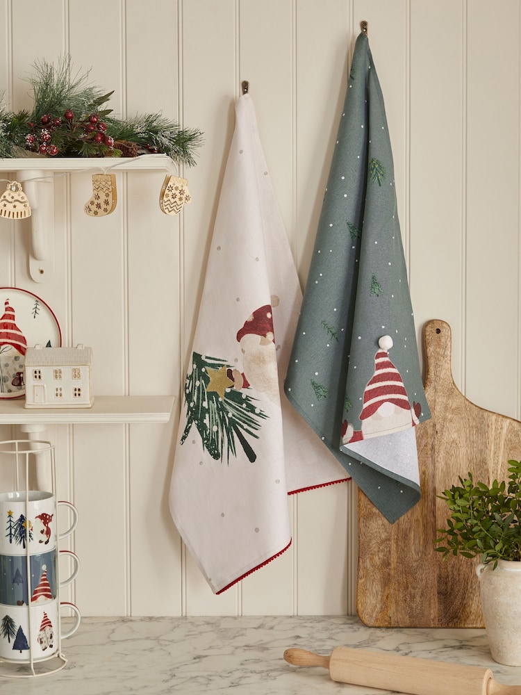 Set of 2 Green Christmas Gonk Tea 100% Cotton Towels - Image 1 of 3