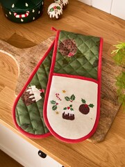 Green Christmas Pudding Oven Glove - Image 2 of 4