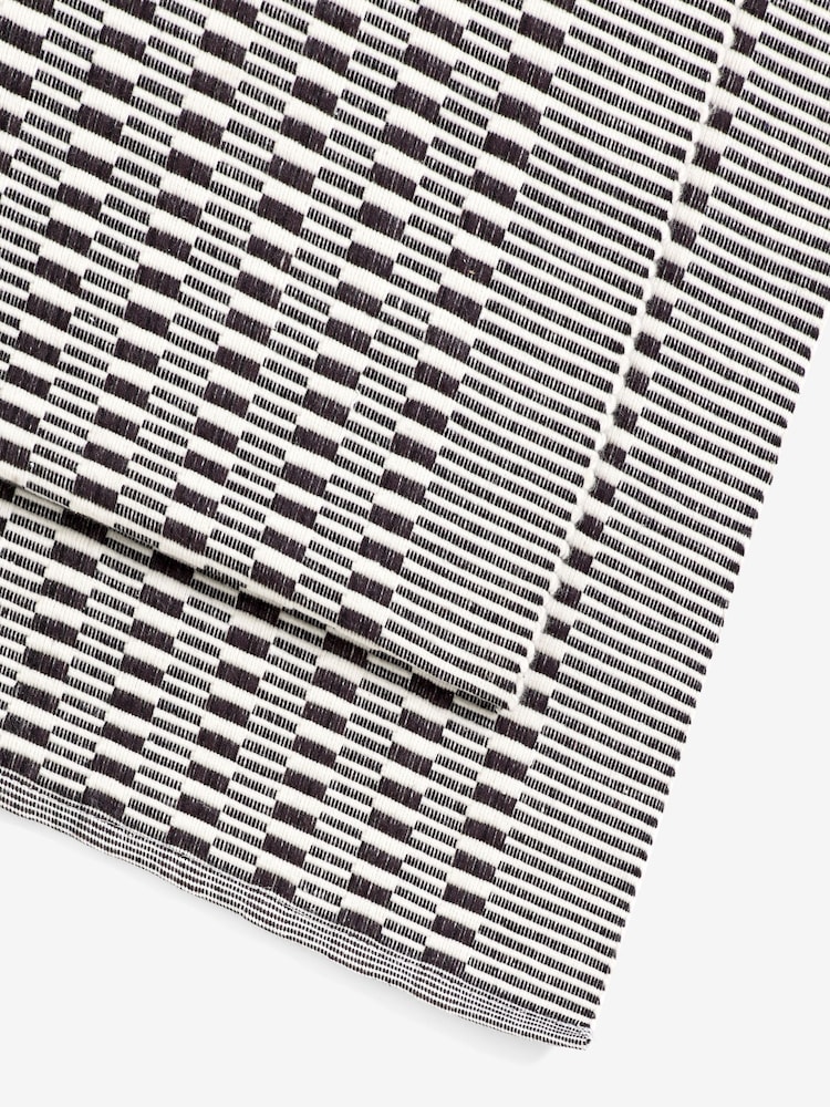 Black/White Bronx 100% Cotton Kitchen Table Runner - Image 2 of 4