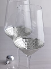 Set of 4 Silver Ellerie Hammered Tapered Wine Glasses - Image 3 of 4