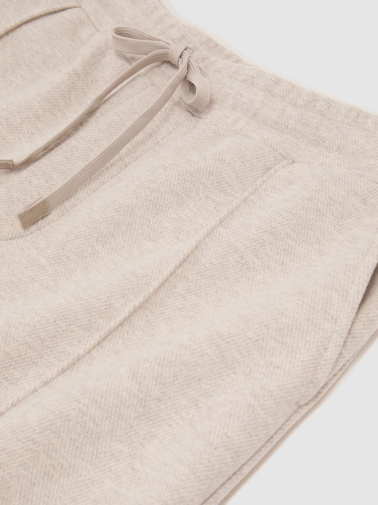 Reiss Oatmeal Melange Gray Herringbone Cuffed Drawstring Joggers - Image 7 of 7