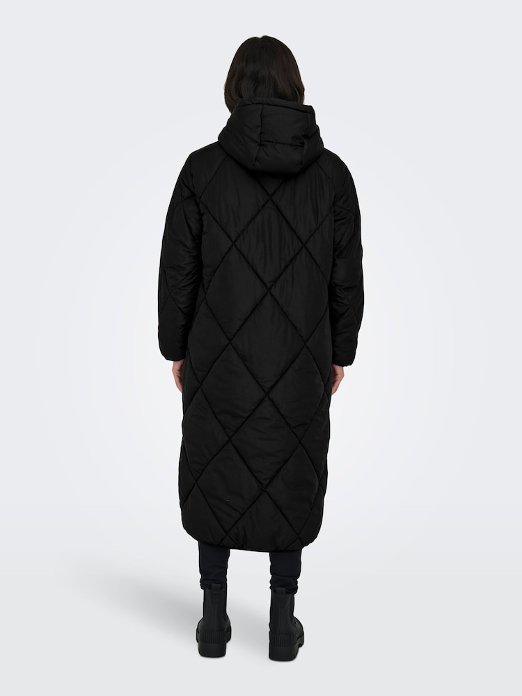 ONLY Black Diamond Quilted Longline Hooded Coat - Image 2 of 6
