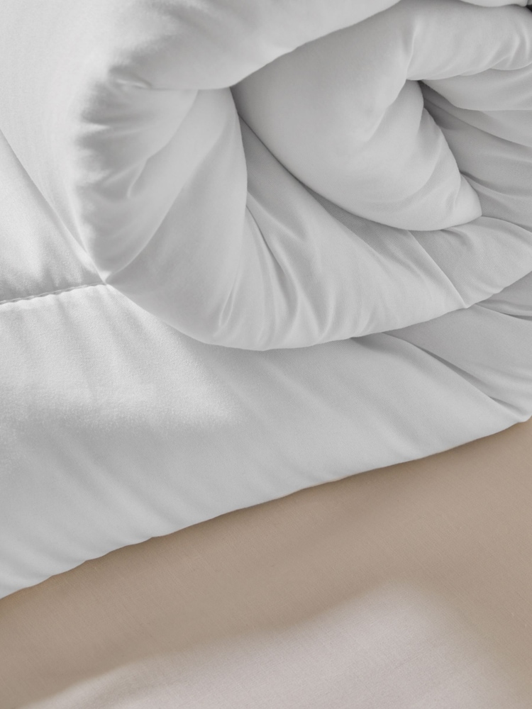 Kids Junior Simply Soft 7 Tog Duvet and Pillow Set - Image 3 of 4