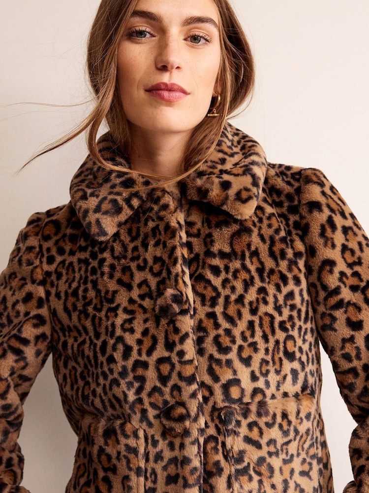 Boden Animal York Faux-Fur Coat - Image 4 of 4