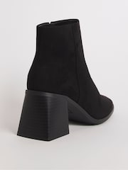 Simply Be Black Classic Heeled Ankle Boots in Extra Wide Fit - Image 3 of 4