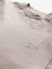 Reebok Boys Oversized 100% Cotton Logo T-Shirt - Image 8 of 9