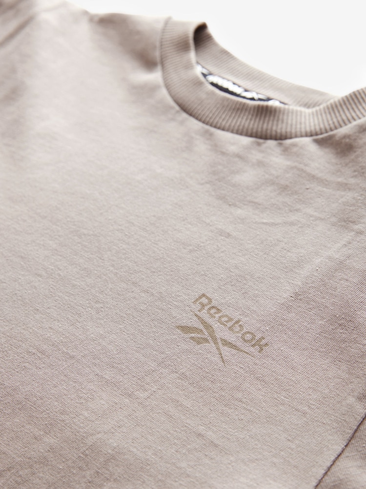 Reebok Boys Oversized 100% Cotton Logo T-Shirt - Image 8 of 9