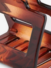 Tortoiseshell Brown Resin Hair Claw Clip - Image 3 of 3