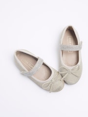 River Island Gold Girls Velvet Diamonte Strap Pumps - Image 3 of 4