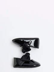 River Island Black Baby Girls Bow Shoes - Image 4 of 4