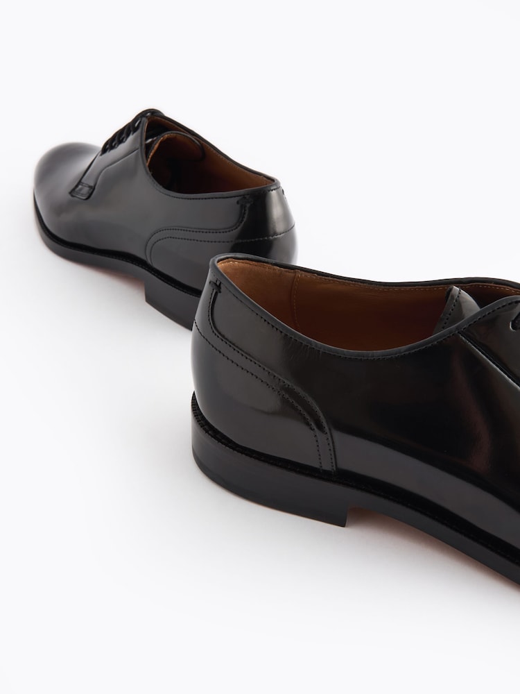 Black Standard Fit Signature Leather Sole Derby Shoes - Image 5 of 7