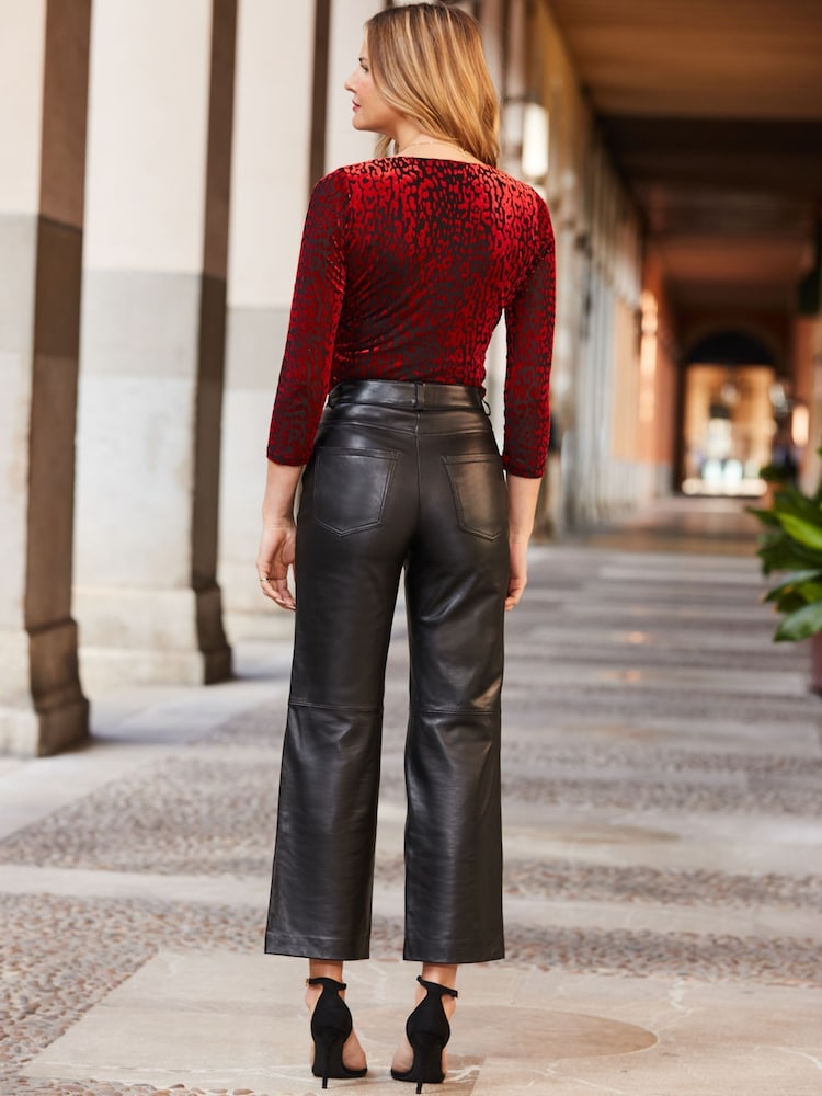 Sosandar Black Leather Wide Leg Cropped Trousers - Image 6 of 6