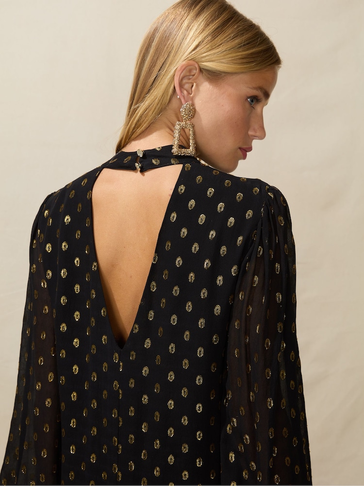 Ro&Zo Gold Circle Foil Keyhole Swing Short Black Dress - Image 4 of 5