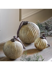 Gallery Home Set of 4 Gold Christmas Ashfield Baubles 12cm x 12cm - Image 1 of 3