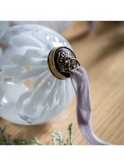 Gallery Home White Christmas Cransford Baubles (Set of 6) 80x80x80mm - Image 2 of 3