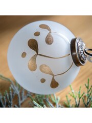 Gallery Home White Christmas Mistletoe Baubles (Set of 6) 80x80x80mm - Image 2 of 4