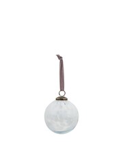 Gallery Home Set of 4 White Christmas Cransford Baubles 10cm x 10cm - Image 3 of 3