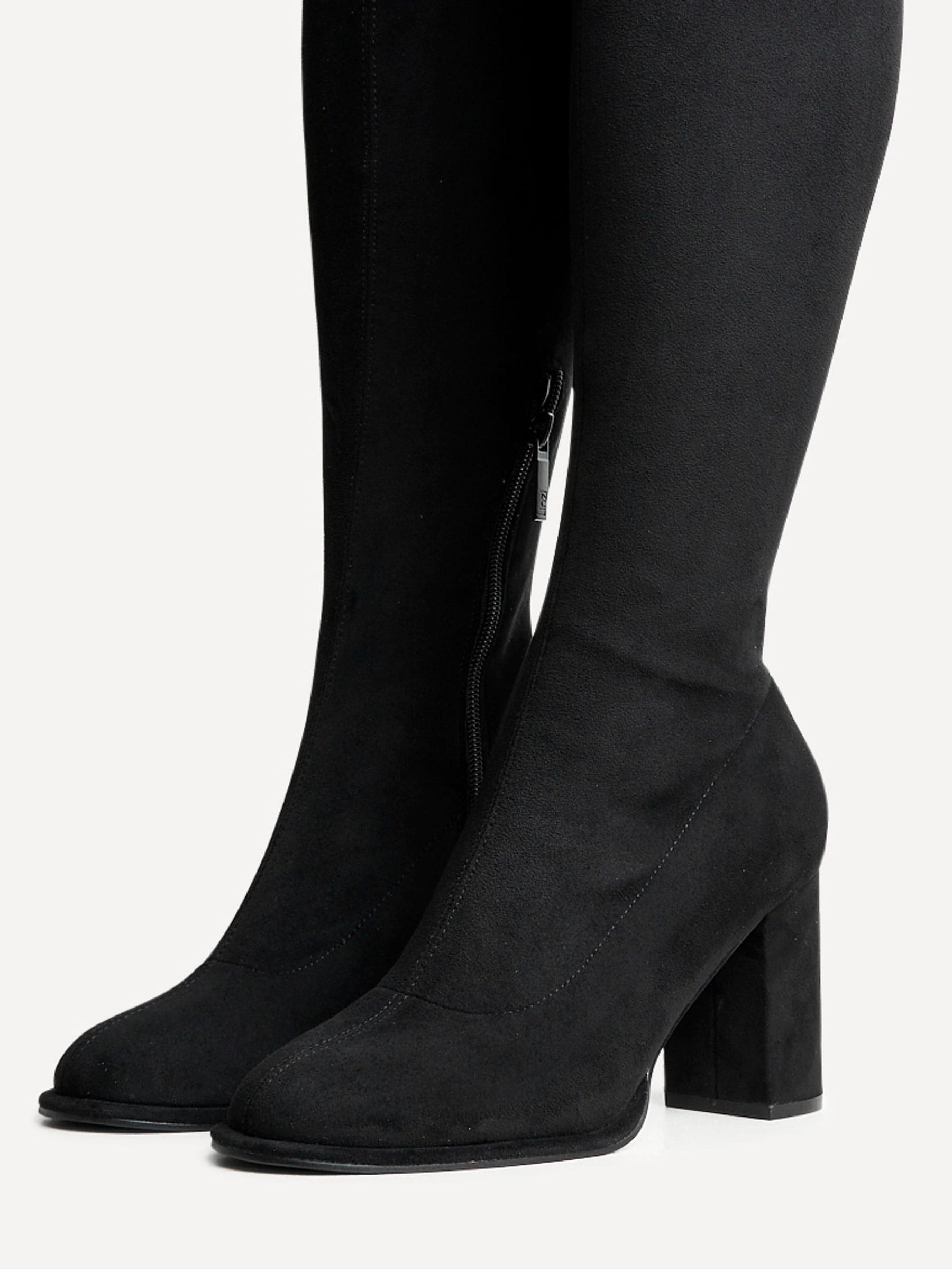 【関税込み】Sandy Liang ブラック Court ヒール Sandy Liang Court Heels in Black | Lyst