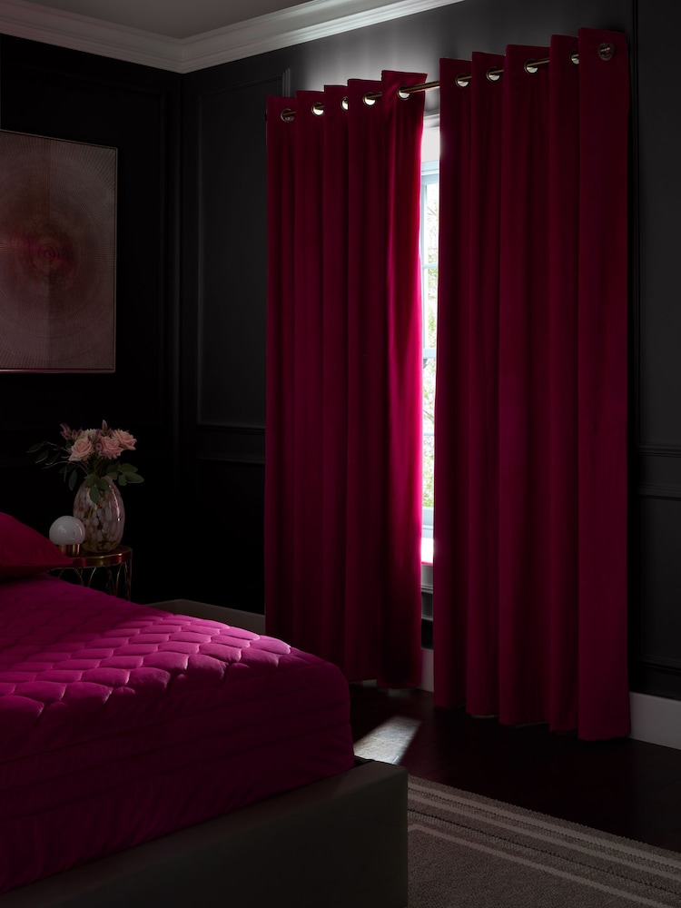 Pink Fuchsia Matte Velvet Blackout/Thermal Curtains - Image 3 of 8