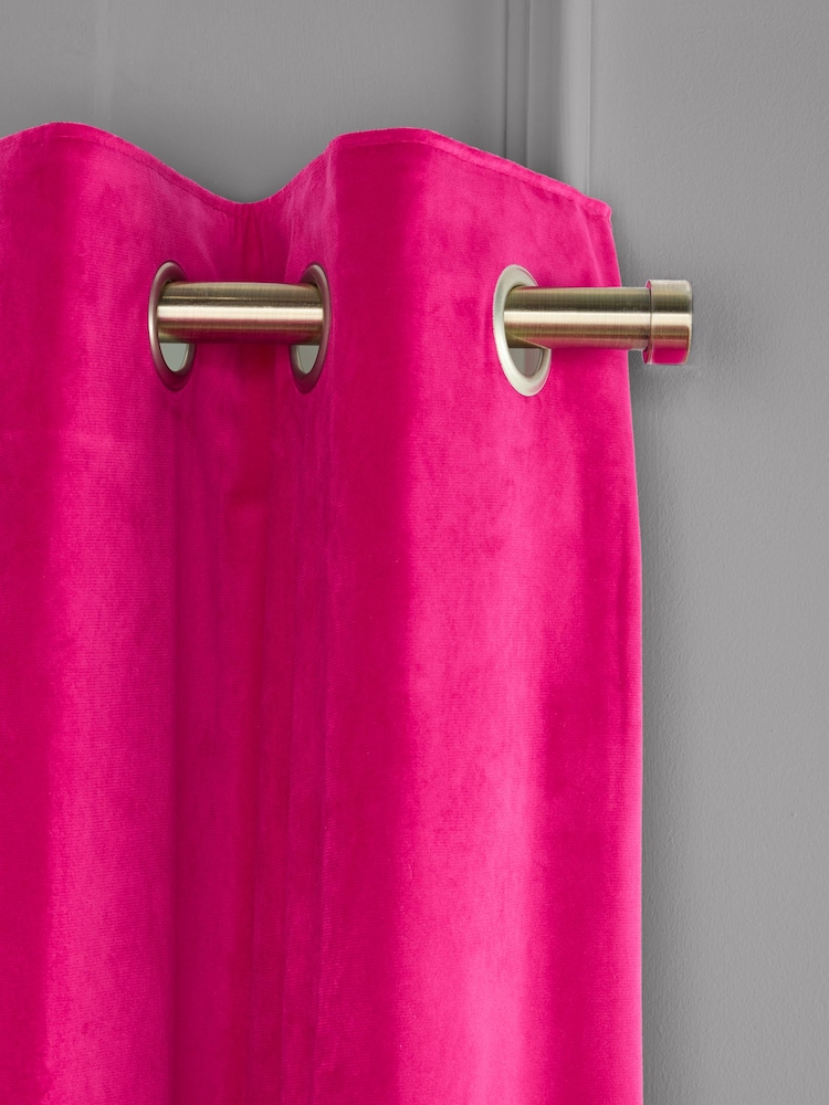 Pink Fuchsia Matte Velvet Blackout/Thermal Curtains - Image 7 of 8