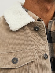 Kurtka sztruksowa JACK & JONES typu trucker ze sztucznym kożuszkiem - Image 5 of 6