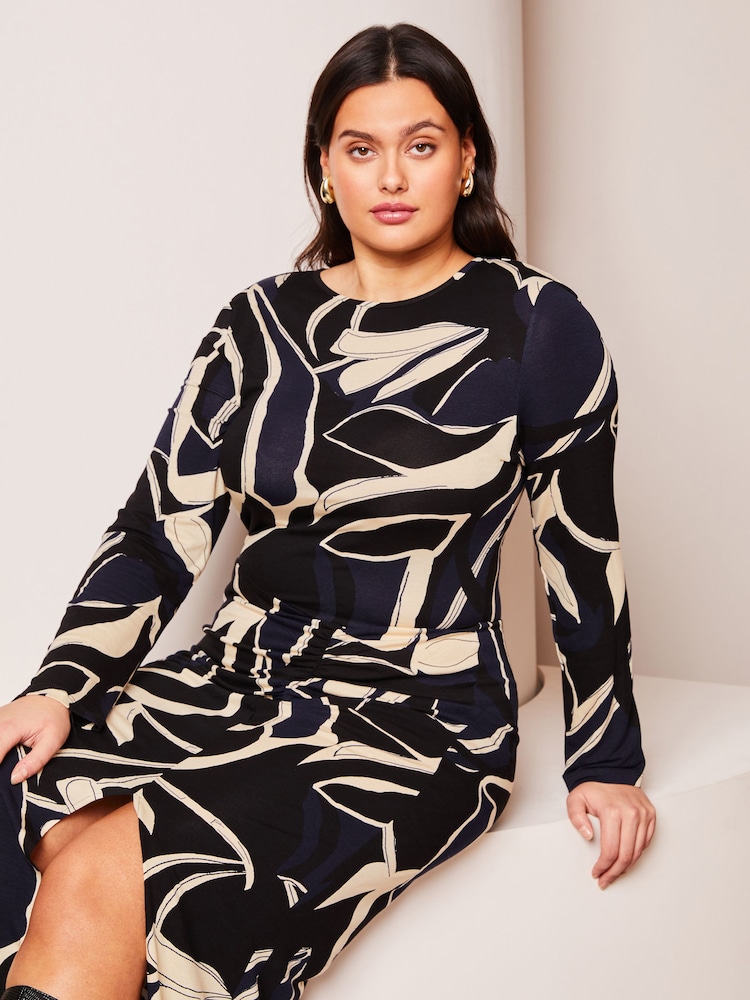 Lipsy Navy Blue Curve Ruched Side Long Sleeve Printed Midi Dress - Image 2 of 4