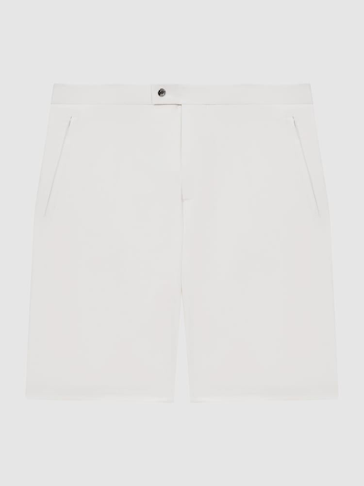Reiss White Fairway Relaxed Fit Golf Performance Shorts - Image 2 of 5
