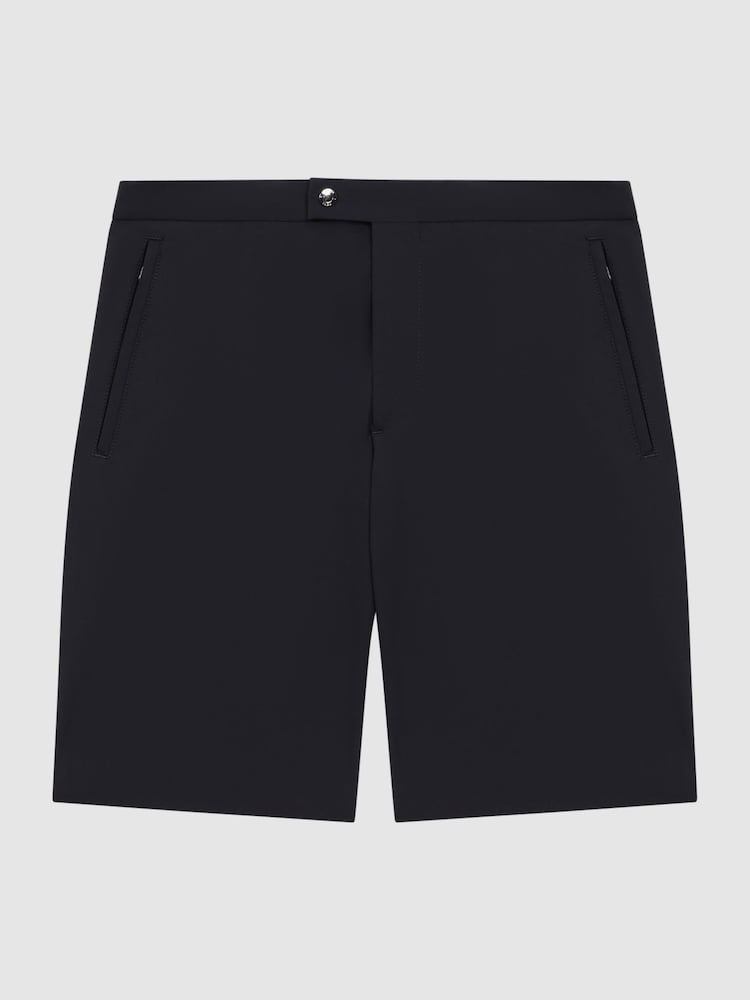 Reiss Navy Fairway Relaxed Fit Golf Performance Shorts - Image 2 of 5