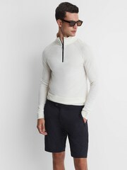 Reiss Navy Fairway Relaxed Fit Golf Performance Shorts - Image 3 of 5