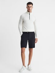 Reiss Navy Fairway Relaxed Fit Golf Performance Shorts - Image 4 of 5