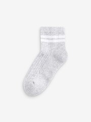 Grau - Next Sehr kurze, gerippte Socken mit hohem Baumwollanteil und gepolstertem Fußbett im  2er-Pack - Bild 2 von 2