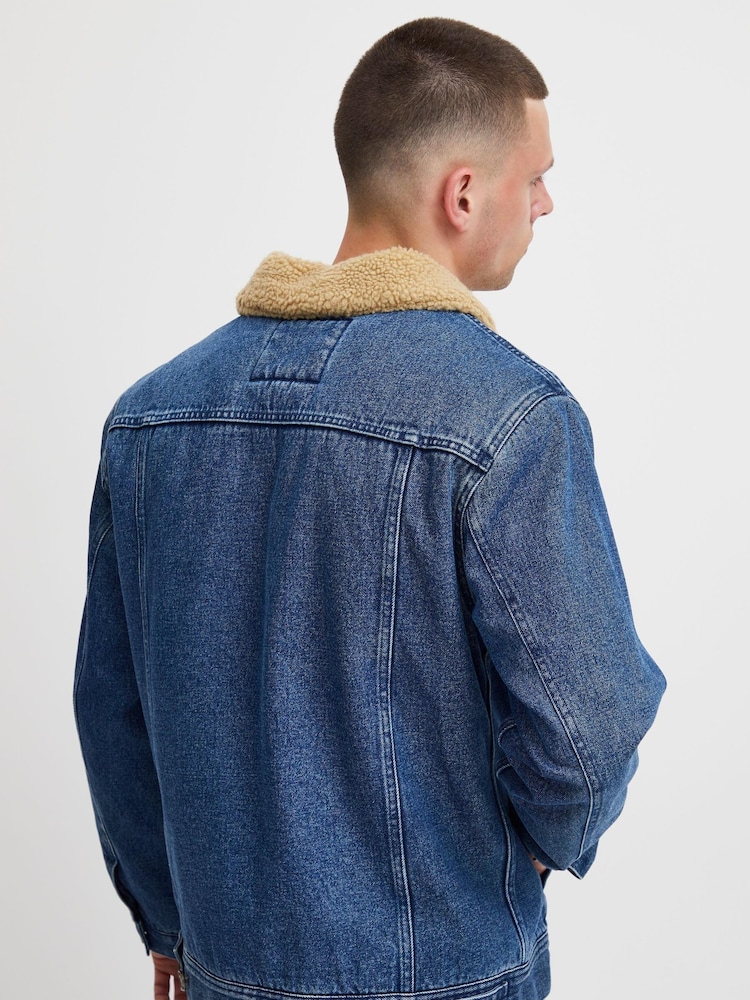 Blend Blue Denim Jacket with Fleece Collar Jacket - Image 2 of 5 Blend Blue Denim Jacket with Fleece Collar Jacket - Image 2 of 5