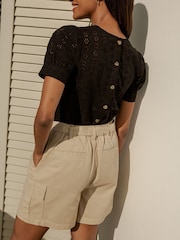 Threadbare Cream 100% Cotton Belted Cargo Shorts - Image 2 of 4