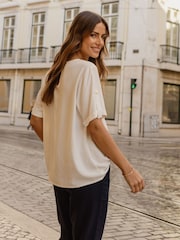 Marfil - Blusa con estampado y puño vuelto de Threadbare - Imagen 2 de 4