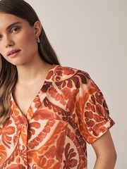 Brown Tile Print Short Sleeve V-Neck Buttoned Front Blouse - Image 4 of 6