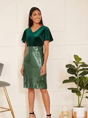 Yumi Green Velvet And Sequin Fitted Dress - Image 3 of 4