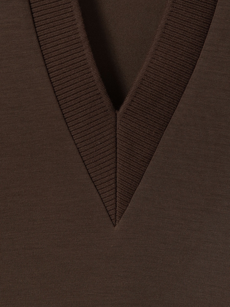 Reiss Chocolate Bernie Relaxed Open-Collar Jumper - Image 6 of 6